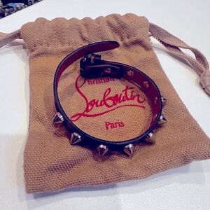 Leopard Christian Louboutin bracelet. Leather. With bags and box.